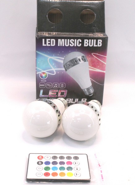 Комплект музичних диско лампочок від цоколя з Bluetooth ціна за 2шт AT-778D (шт.)