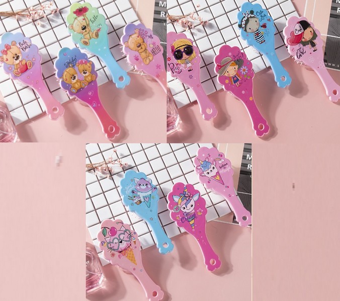 Гребінець арт. H2082 (360шт/15) 7,5*17,5 мікс видів (шт.)