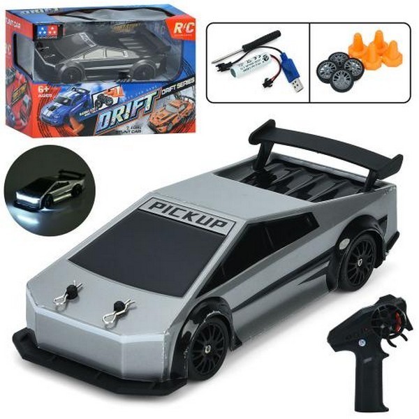 Машина UD3100A (16шт) р/к2,4G, акум, 18см, світло, дорожні знаки, дріфт, доп.колеса, USBзарядне, 2 к (шт.)