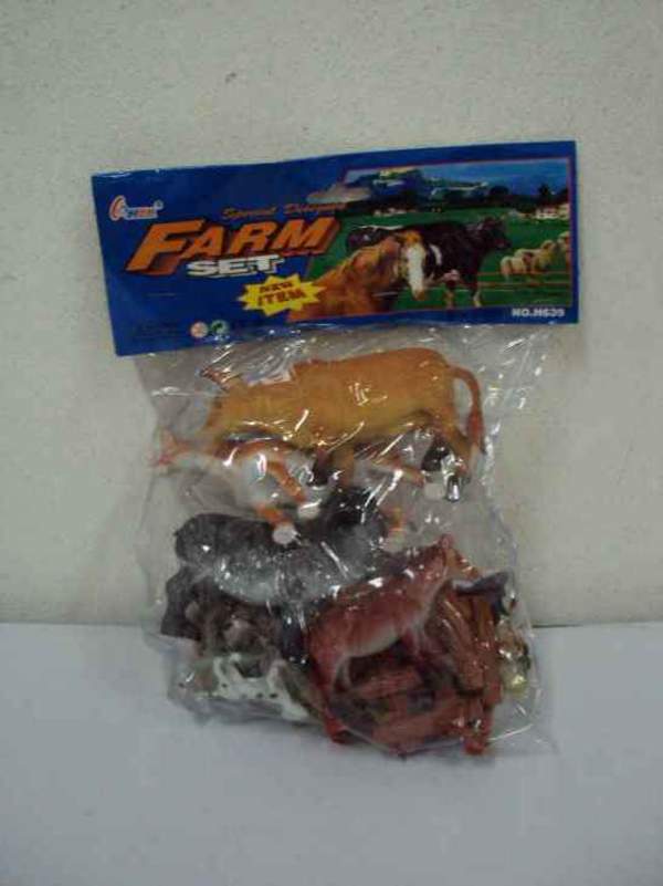 Тварини H 639-1-2 (72шт) домашні, паркан, 2 види, 15шт у кульку, 32,5-23-6см (шт.)