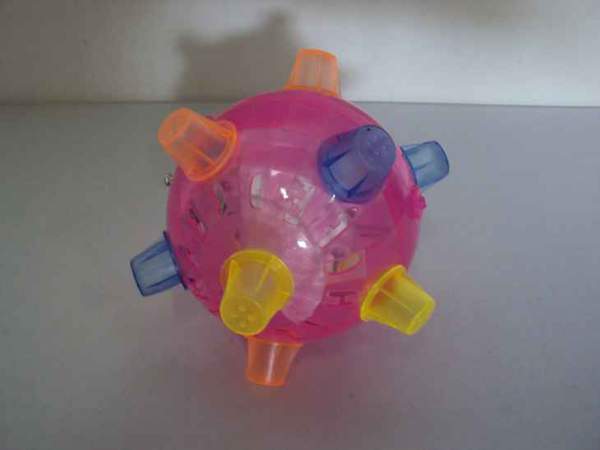 М'яч FJ 9385 (168шт) муз, світло, стрибає, на батарейці, в кульку, 13см (шт.)