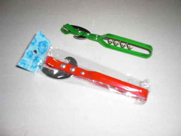 Відкривачка №NS-02 метал. у кл. 3 функції (3,5 * 14) см 125шт в упак (500) (шт.)