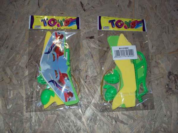 Іграшка Літак R 870 A (1200шт) PL, на запуску, у кульку, 16-8см (шт.)