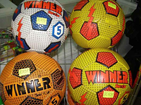 М'яч футбольний WINNER STREET CUP (розмір 5) (шт.)