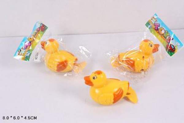 Водоплавна іграшка 2226 (360шт) заводна, качка, в кульку, 9-6-6см (шт.)